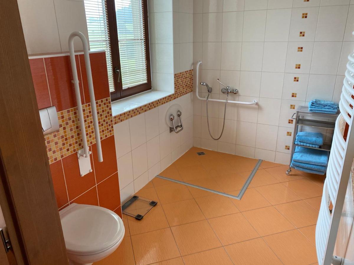 Apartman Pod Dratnikem Svratka Kültér fotó