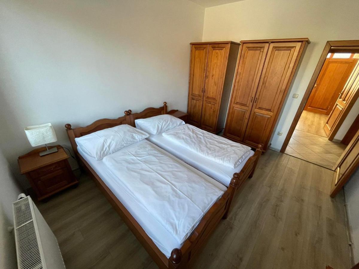 Apartman Pod Dratnikem Svratka Kültér fotó